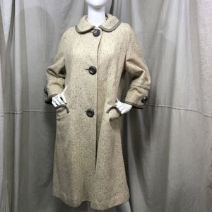 Vintage 1960s ecru wool medium boucle cocoon pea coat with giant gray buttons